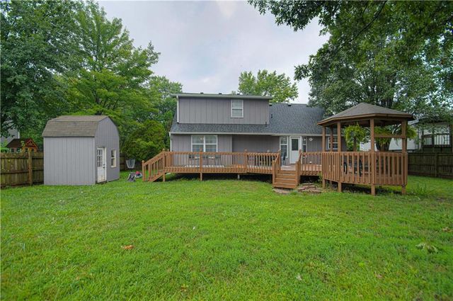 601 Woodson Lane, Greenwood, MO 64034