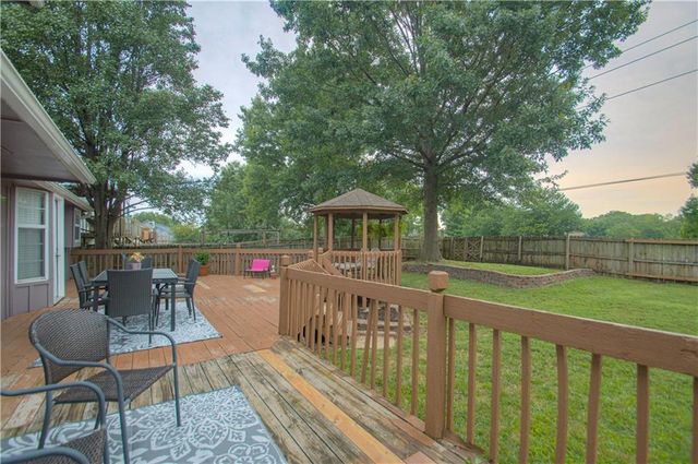 601 Woodson Lane, Greenwood, MO 64034