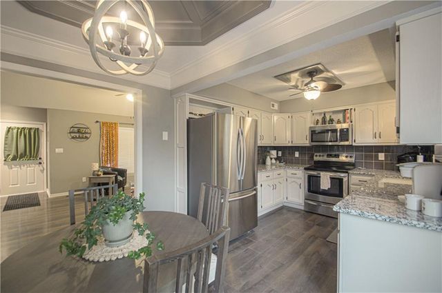 601 Woodson Lane, Greenwood, MO 64034