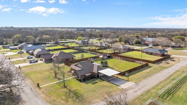 383 Cedar, Stephenville, TX 76401