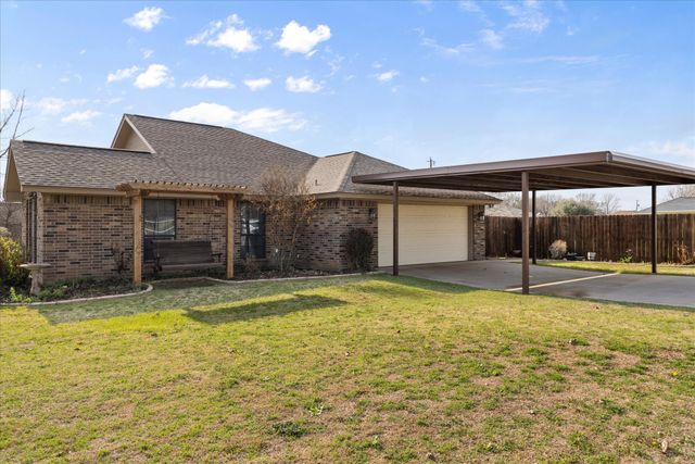 383 Cedar, Stephenville, TX 76401