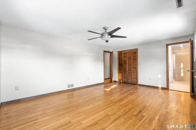 52 Laura Road, Hamden, CT 06514