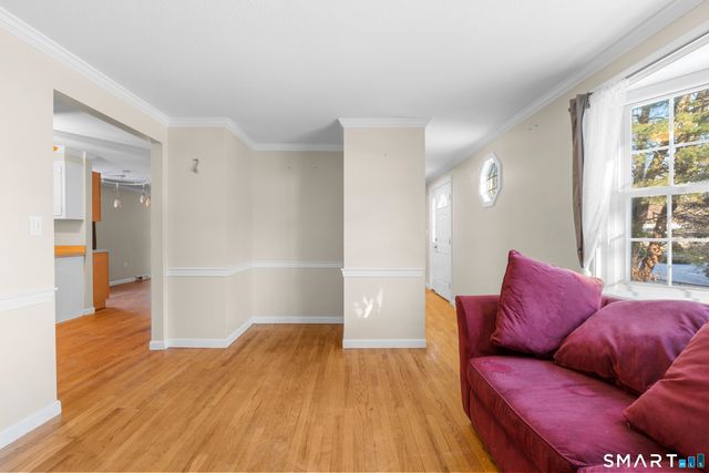 52 Laura Road, Hamden, CT 06514