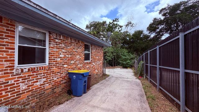 3156 GREEN ARBOR Place, Jacksonville, FL 32277
