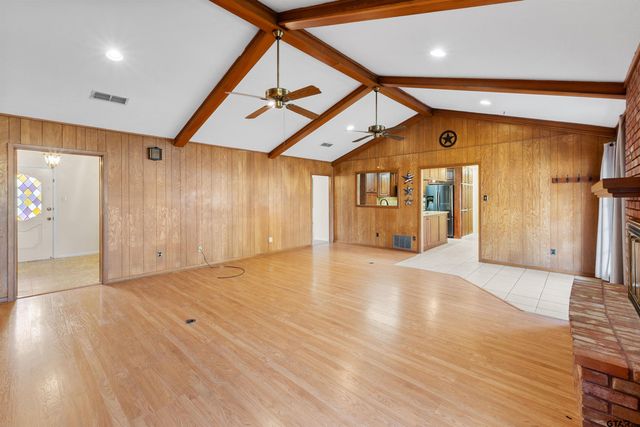 1420 N Pacific, Mineola, TX 75773