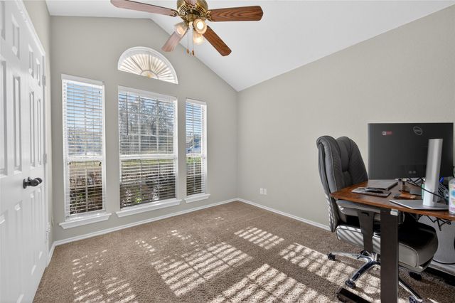 420 Robert Drive, Springtown, TX 76082