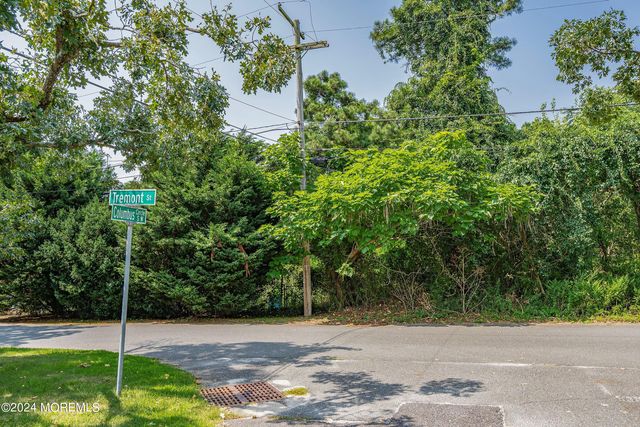 550 Tremont Street, Bayville, NJ 08721