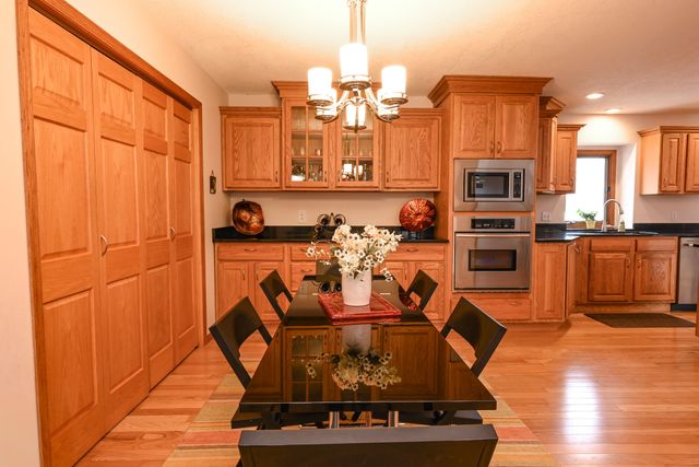 6201 Center Street, West Des Moines, IA 50266