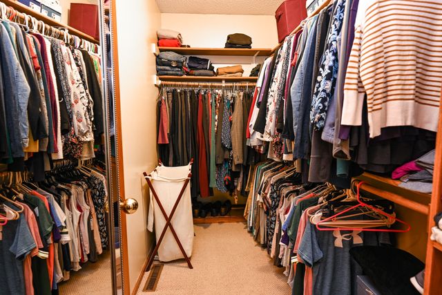 6201 Center Street, West Des Moines, IA 50266