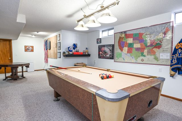 6201 Center Street, West Des Moines, IA 50266