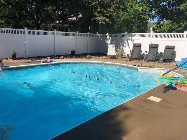 6201 Center Street, West Des Moines, IA 50266