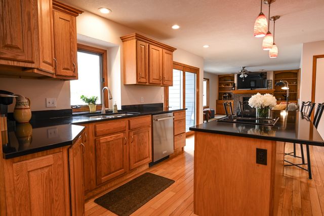 6201 Center Street, West Des Moines, IA 50266