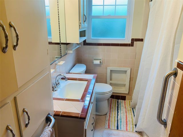2009 West Way, Garland, TX 75042