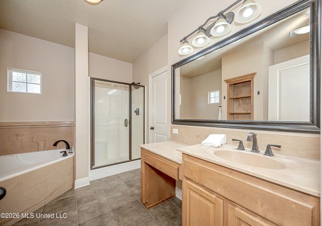 745 Champagne Drive, Biloxi, MS 39532