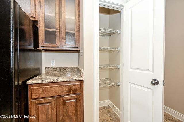 745 Champagne Drive, Biloxi, MS 39532