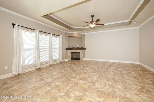745 Champagne Drive, Biloxi, MS 39532