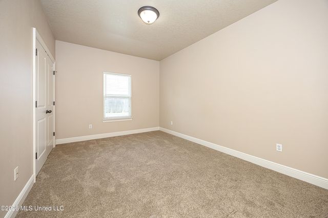 745 Champagne Drive, Biloxi, MS 39532