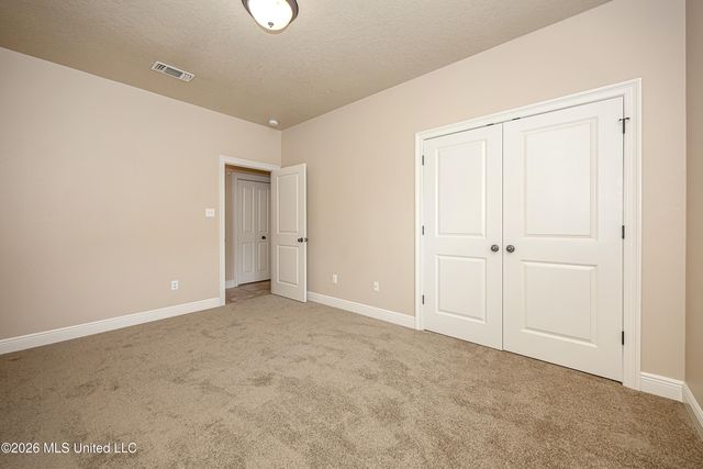 745 Champagne Drive, Biloxi, MS 39532
