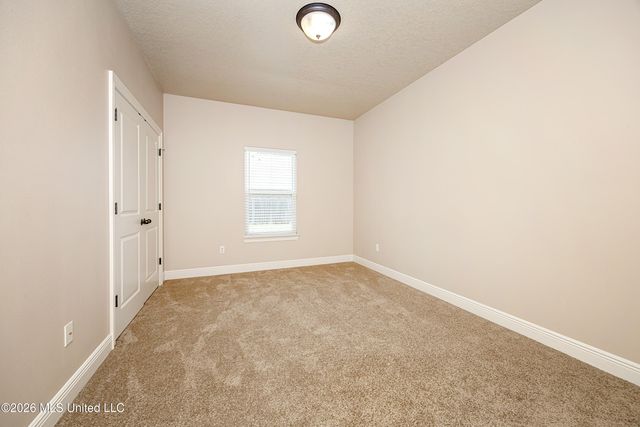 745 Champagne Drive, Biloxi, MS 39532