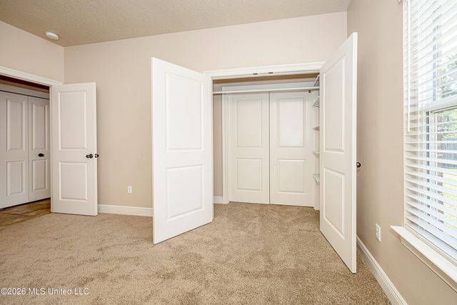745 Champagne Drive, Biloxi, MS 39532