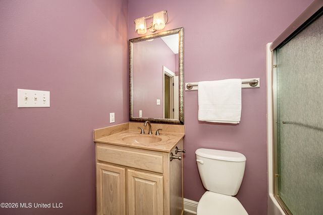 745 Champagne Drive, Biloxi, MS 39532