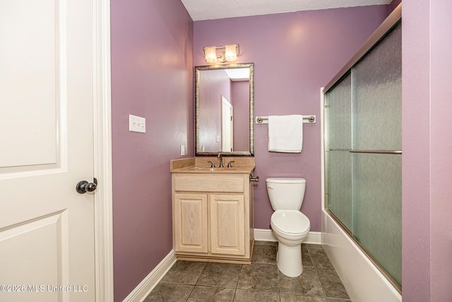 745 Champagne Drive, Biloxi, MS 39532