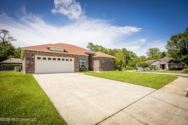745 Champagne Drive, Biloxi, MS 39532