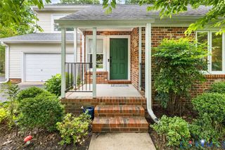 10460 Shumark Dr, Chester, VA 23831