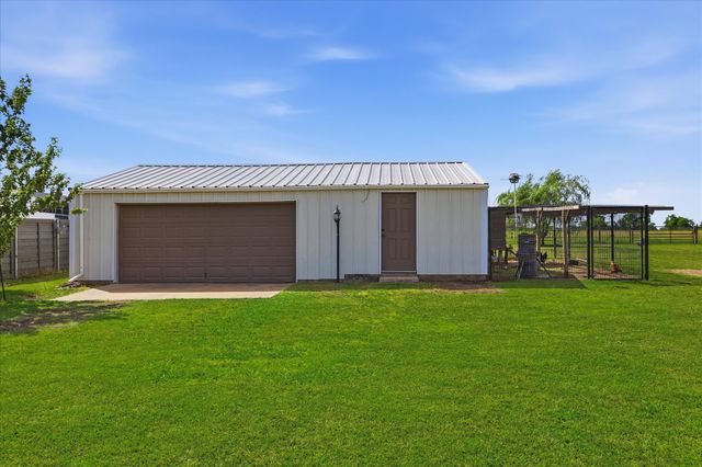 9909 County Road 309, Terrell, TX 75161