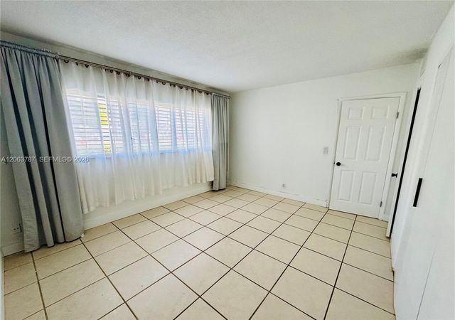 1420 Atlantic Shores Boulevard 130, Hallandale Beach, FL 33009
