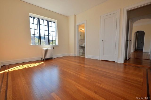 155 Garth Road 4D, Scarsdale, NY 10583