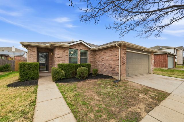 5213 Rugged Avenue, Fort Worth, TX 76179