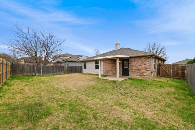 5213 Rugged Avenue, Fort Worth, TX 76179