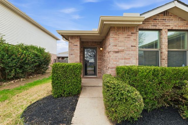 5213 Rugged Avenue, Fort Worth, TX 76179