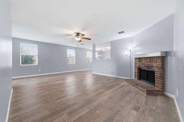 5213 Rugged Avenue, Fort Worth, TX 76179