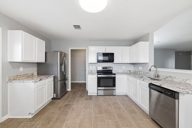 5213 Rugged Avenue, Fort Worth, TX 76179