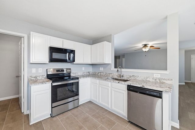 5213 Rugged Avenue, Fort Worth, TX 76179