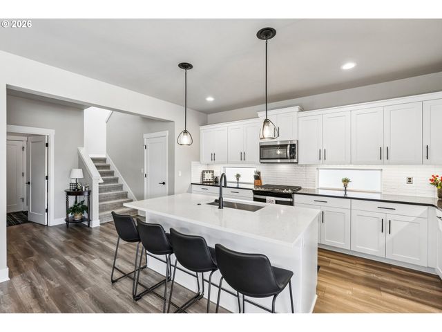 4489 Se 65TH Ave, Hillsboro, OR 97123