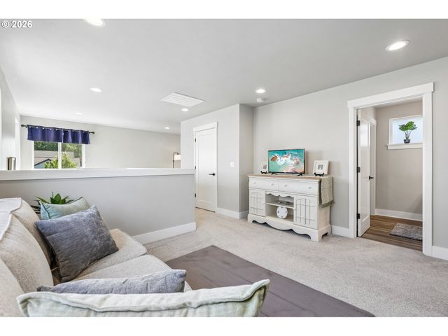 4489 Se 65TH Ave, Hillsboro, OR 97123