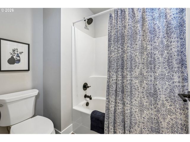4489 Se 65TH Ave, Hillsboro, OR 97123