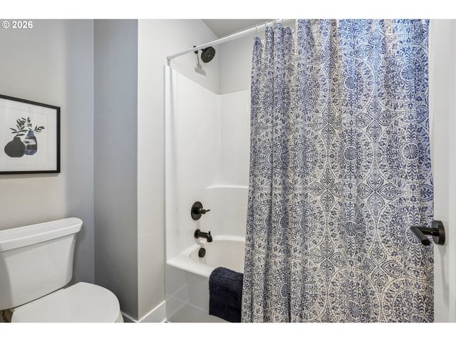 4489 Se 65TH Ave, Hillsboro, OR 97123
