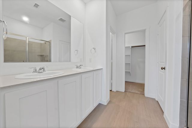 1220 Brazil Street, Azle, TX 76020