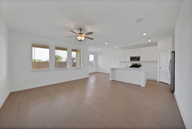 1220 Brazil Street, Azle, TX 76020