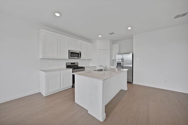 1220 Brazil Street, Azle, TX 76020