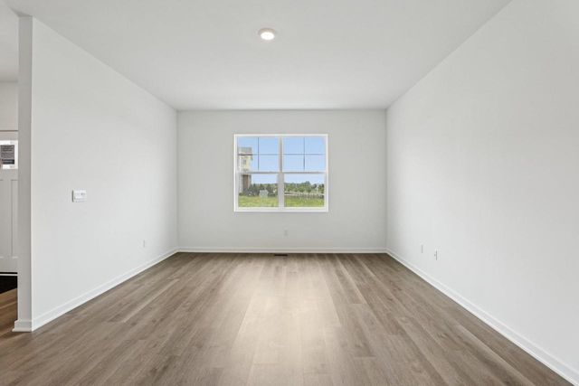 553 Trysil Aly N, Stoughton, WI 53589