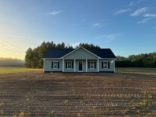 472 Reeves Farm Road, Saint George, SC 29477