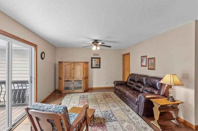 1905 River Ridge Road, Lawrence, KS 66044