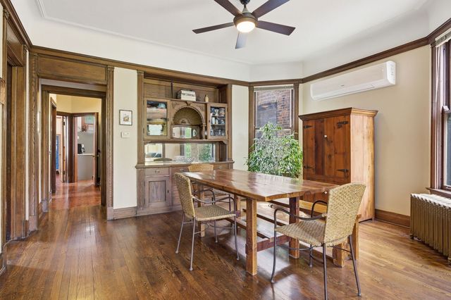 5227 N Glenwood Avenue, Chicago, IL 60640
