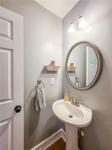 2421 Camden Lake NW View, Acworth, GA 30101