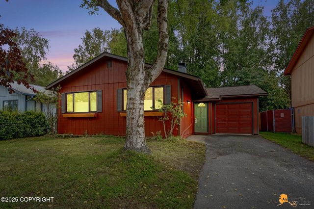 7721 Blackberry Street, Anchorage, AK 99502